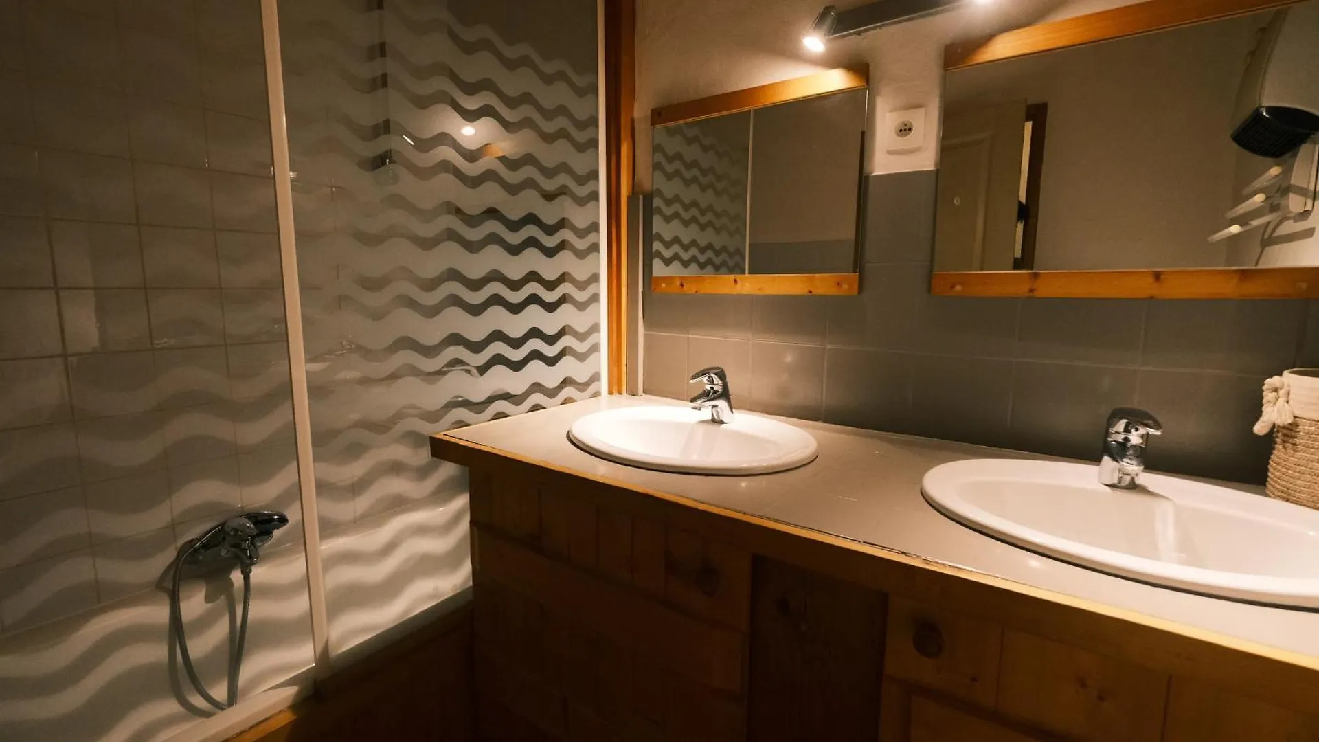 Les Chalets De La Revue Flumet Apartment