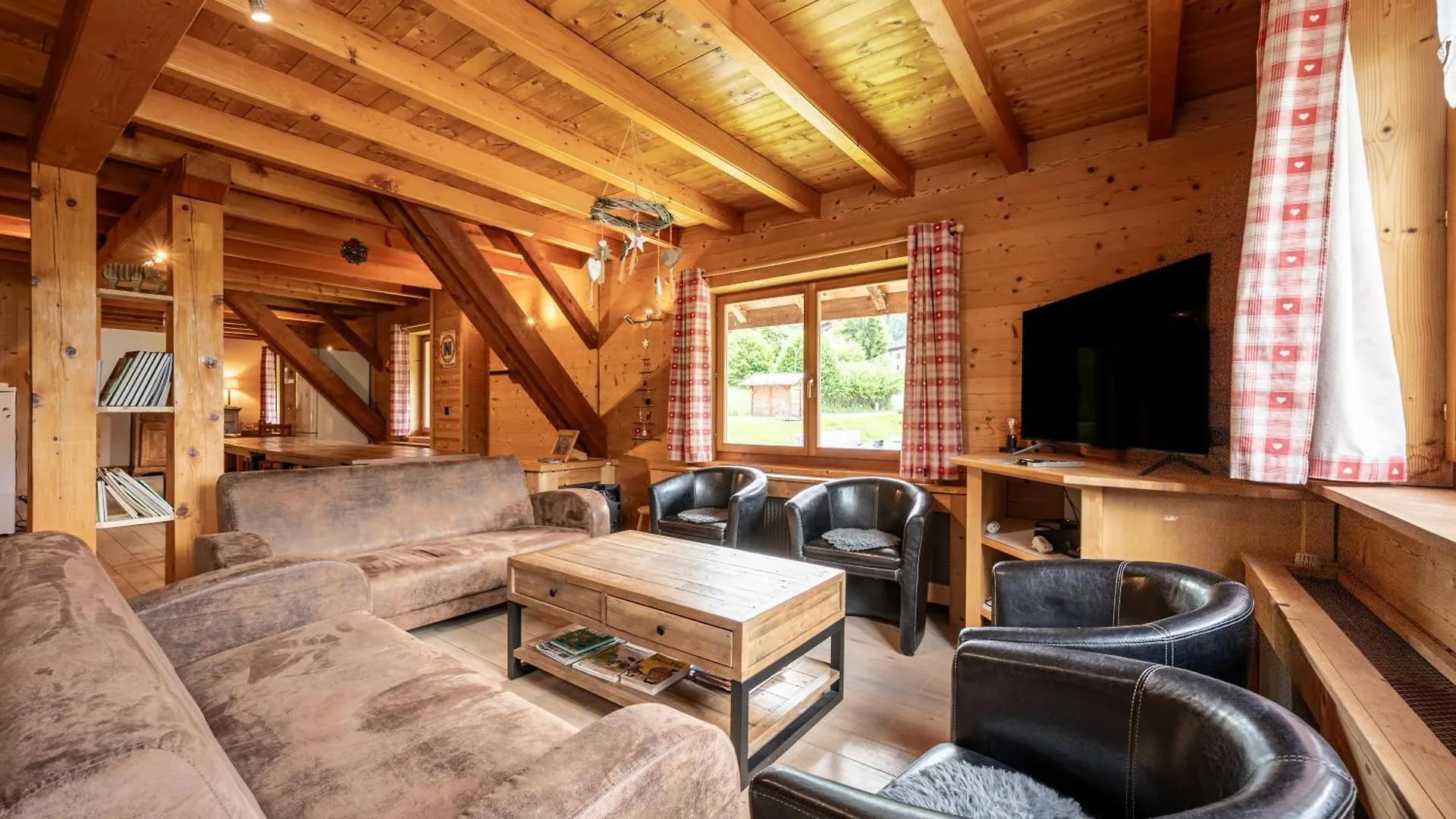 Les Chalets De La Revue Flumet Francie