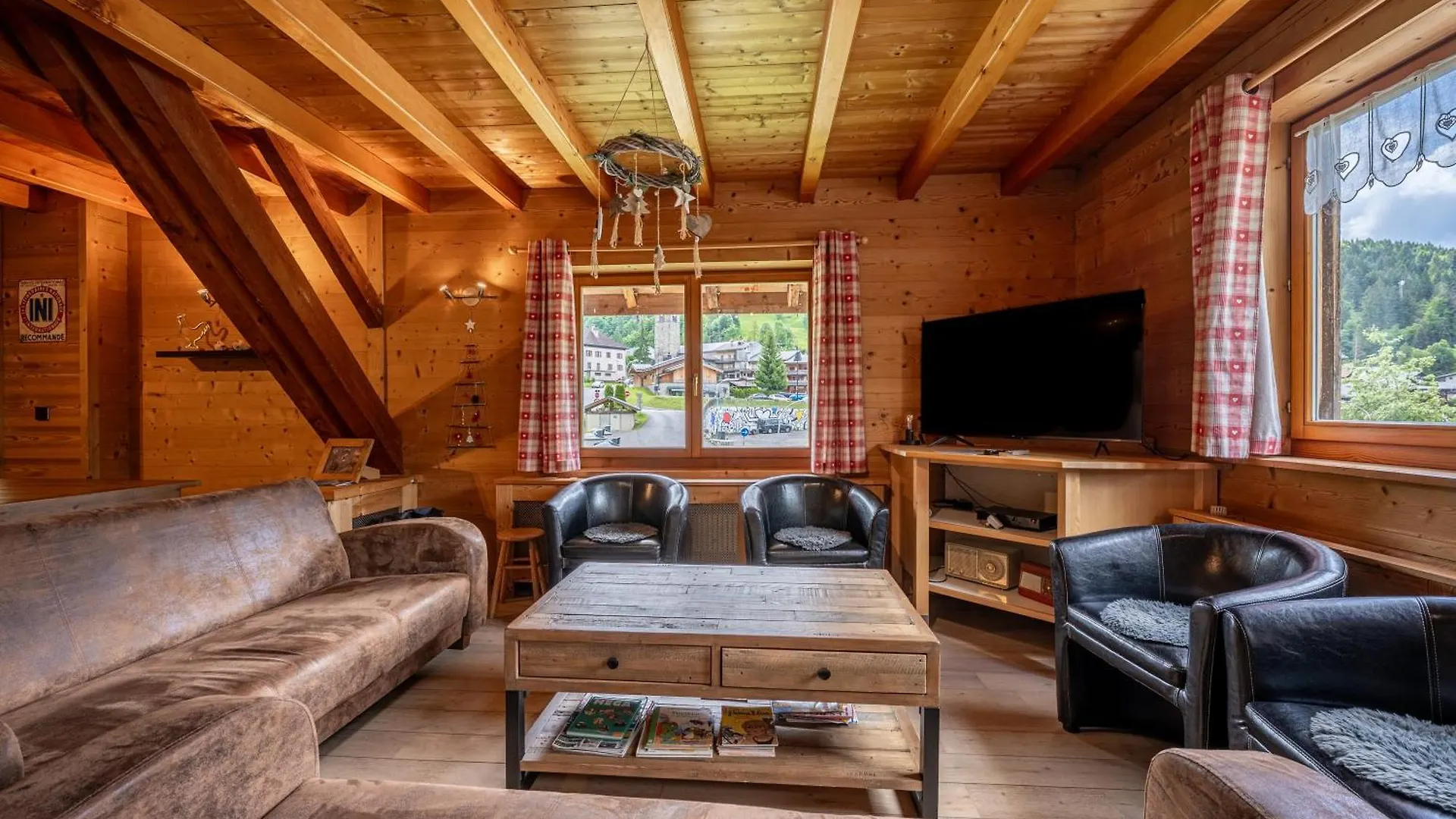 Les Chalets De La Revue Flumet Apartmán